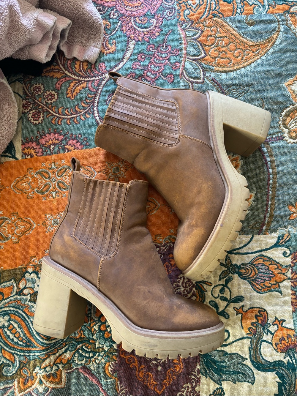 Chunky Heeled Booties in Brown